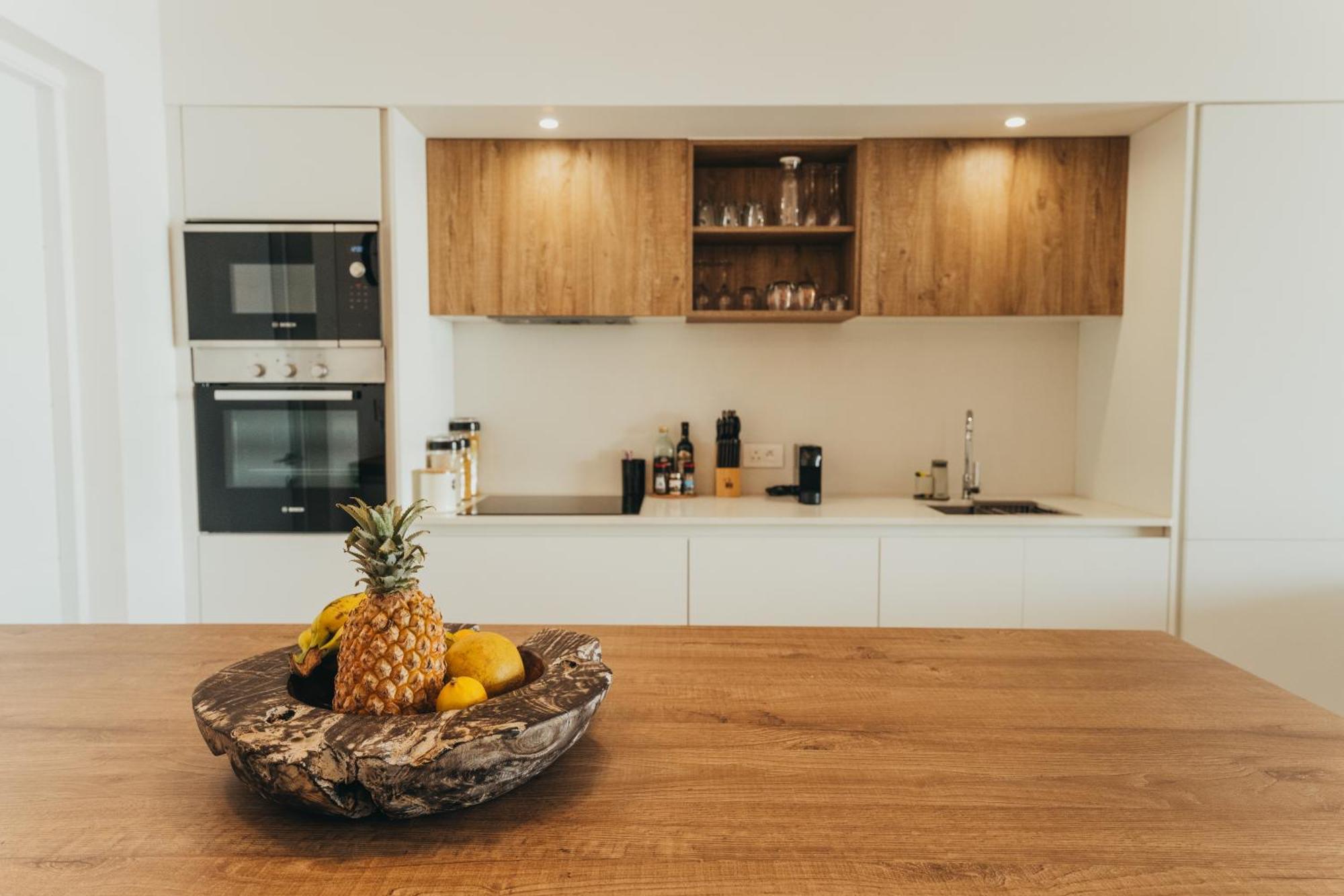 Appartement De Luxe Piscine Et Vue Mer Rivière Noire Exteriör bild