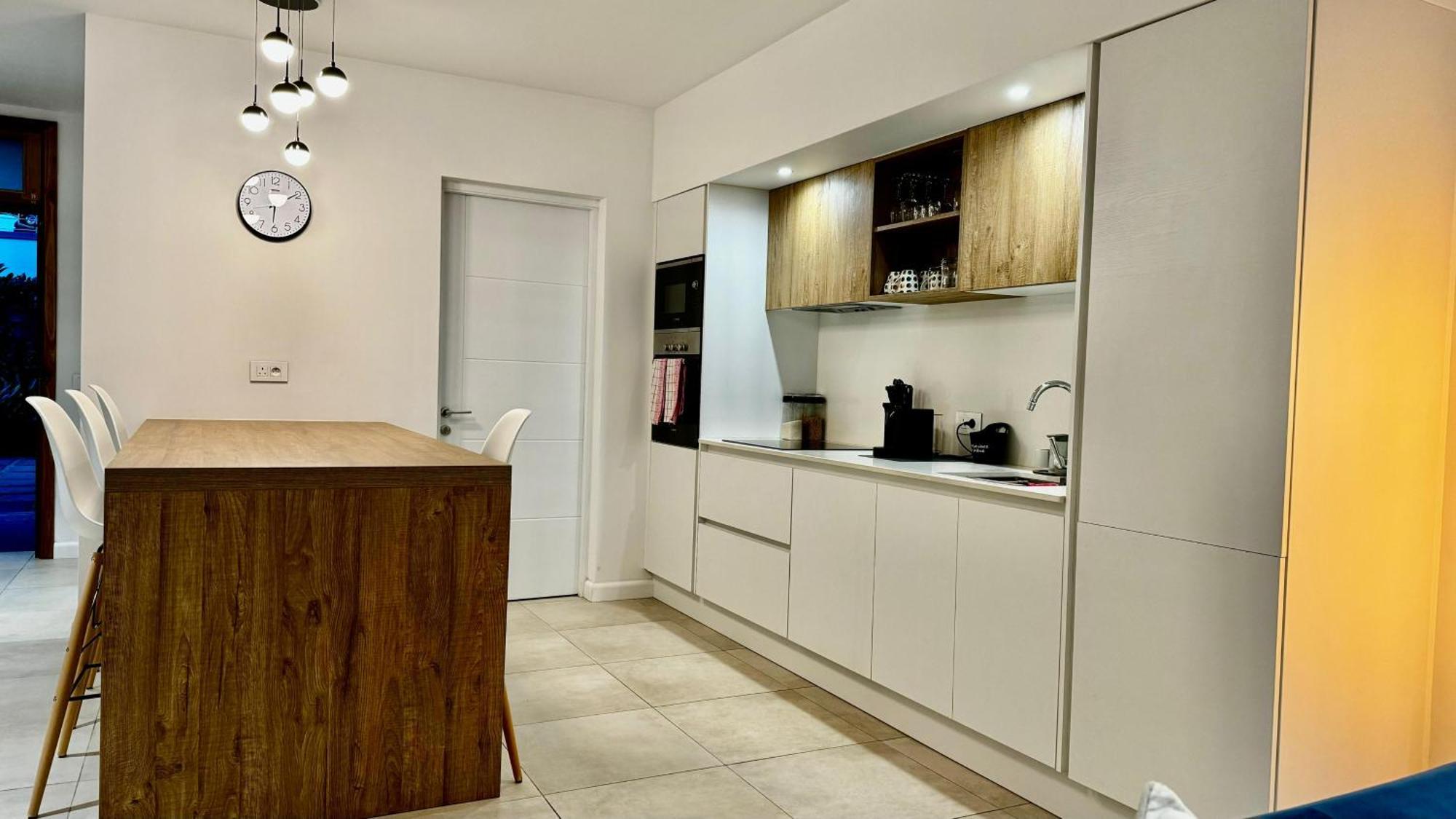 Appartement De Luxe Piscine Et Vue Mer Rivière Noire Exteriör bild